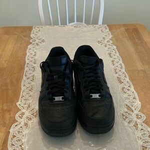 Nike Air Force 1 Low’07